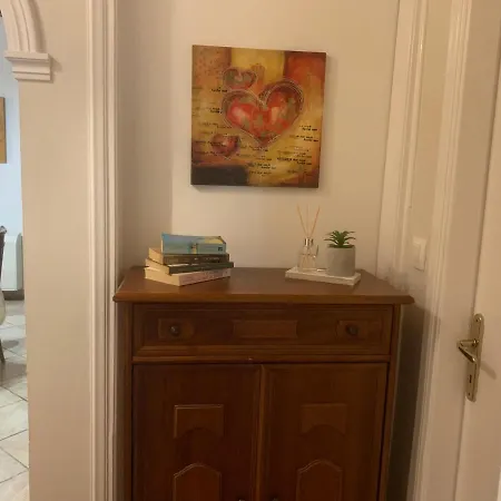 Diamanto's Apartment *