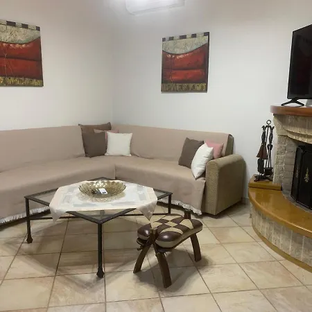 Apartment Diamanto's